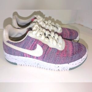 Nike Women's Air Force 1 Low Fuschia Glow DC7273-500 Size‎ 6